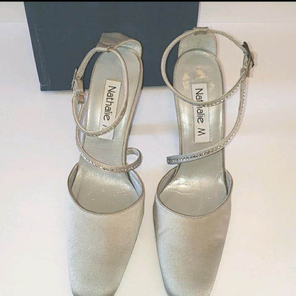 Nathalie M Diamond Ankle Strap Satin Heels Gray 6 - Picture 5 of 16